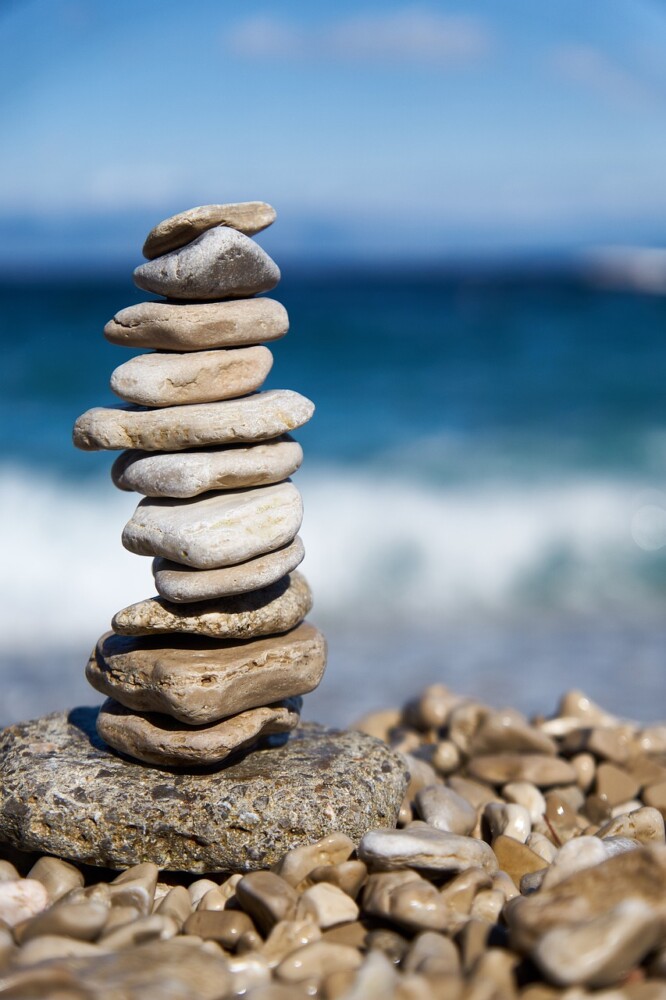 stones, rock, balance, balanced rocks, balanced stones, riverbank, beach, meditation, nature, zen, mindfulness, spirituality, harmony, sea